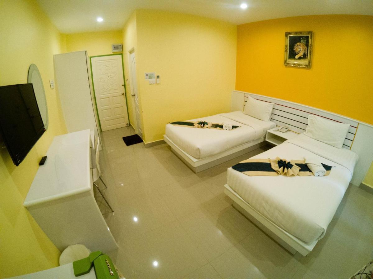 Holland Resort Phuket Bagian luar foto
