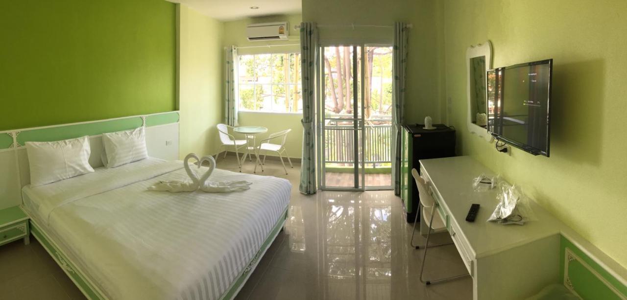 Holland Resort Phuket Bagian luar foto