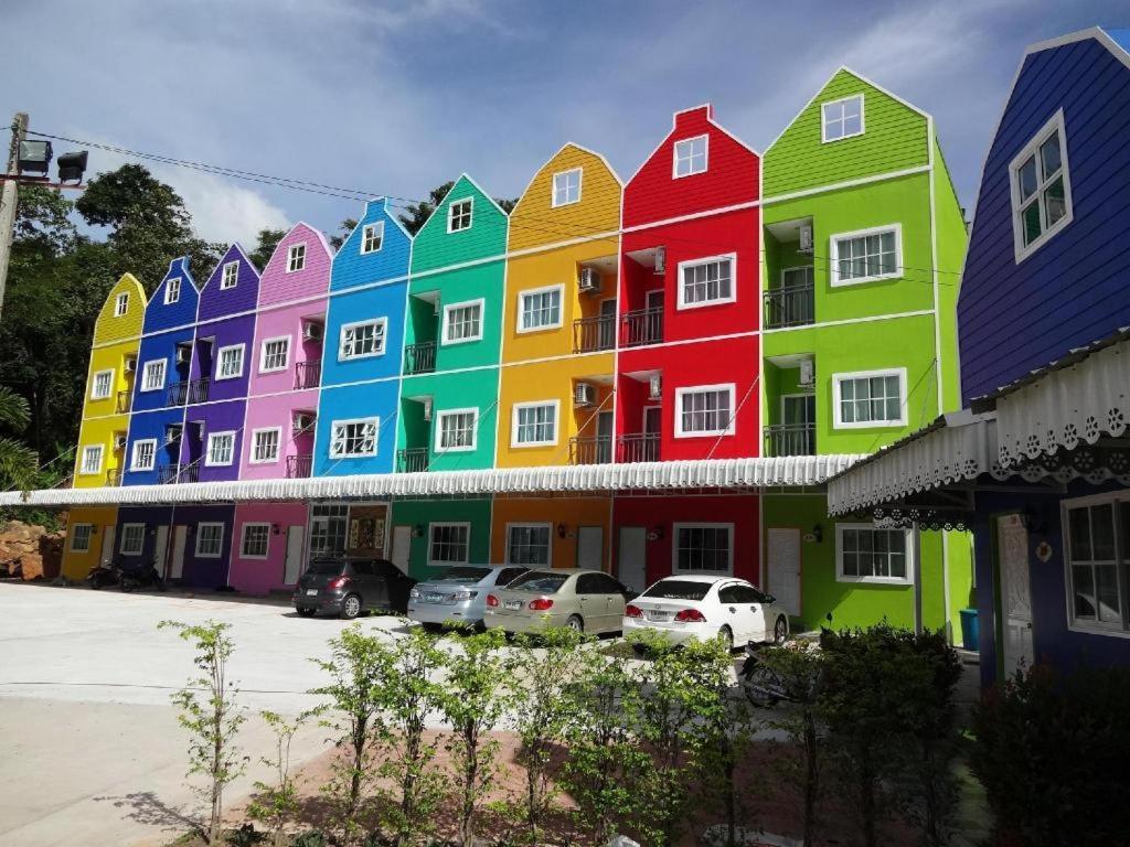 Holland Resort Phuket Bagian luar foto