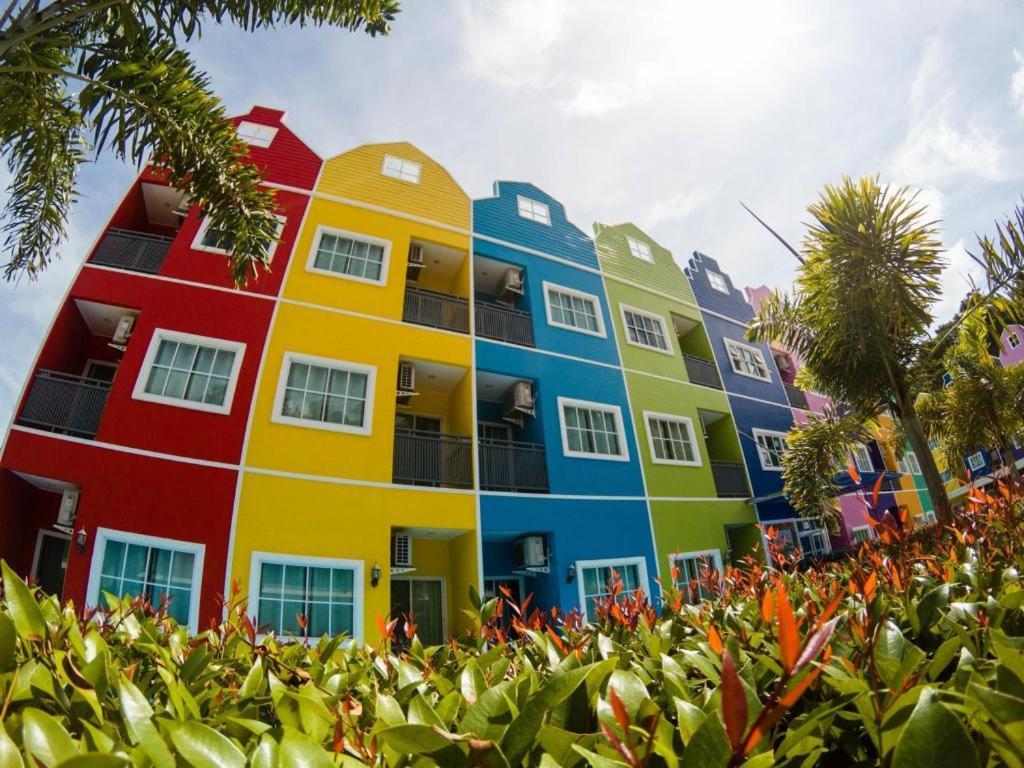 Holland Resort Phuket Bagian luar foto