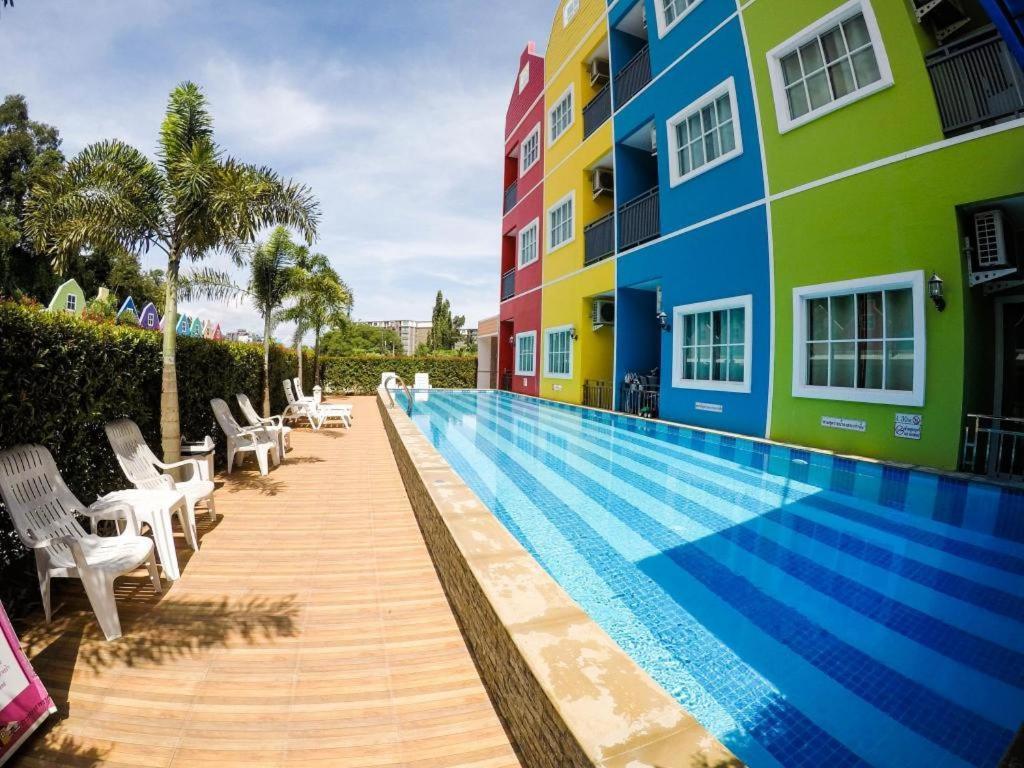 Holland Resort Phuket Bagian luar foto