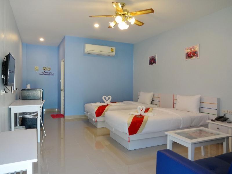 Holland Resort Phuket Bagian luar foto