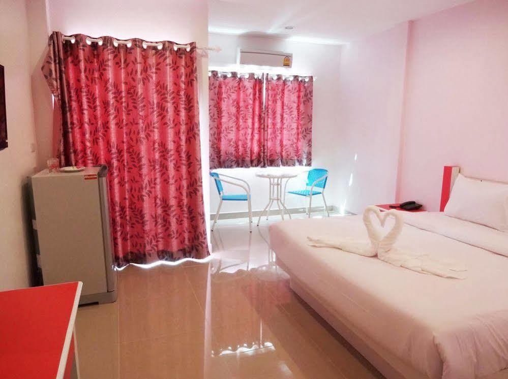 Holland Resort Phuket Bagian luar foto